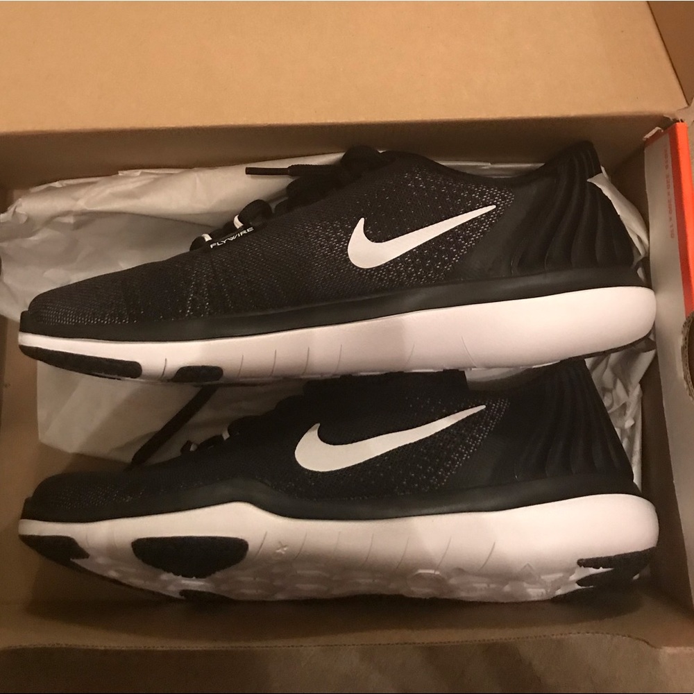 Women’s Nike flex Supreme TR5